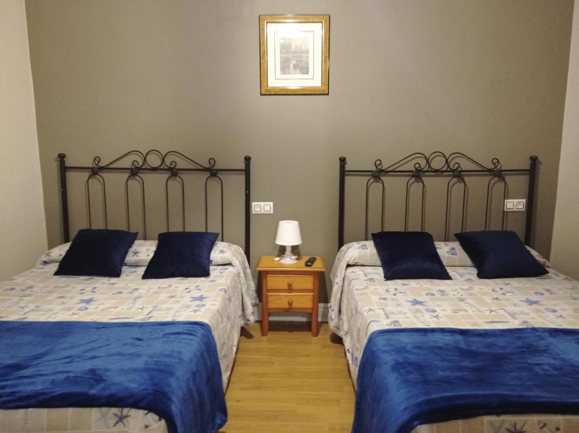 Hospedaje Don Pelayo Хихон Екстериор снимка